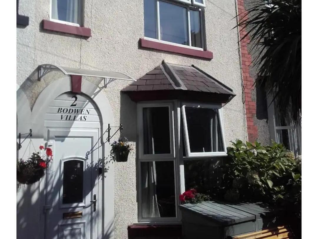 2 Bodwen Villas Llangollen Quarto foto