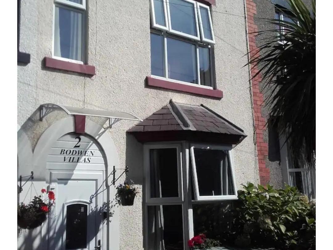 2 Bodwen Villas Llangollen Exterior foto